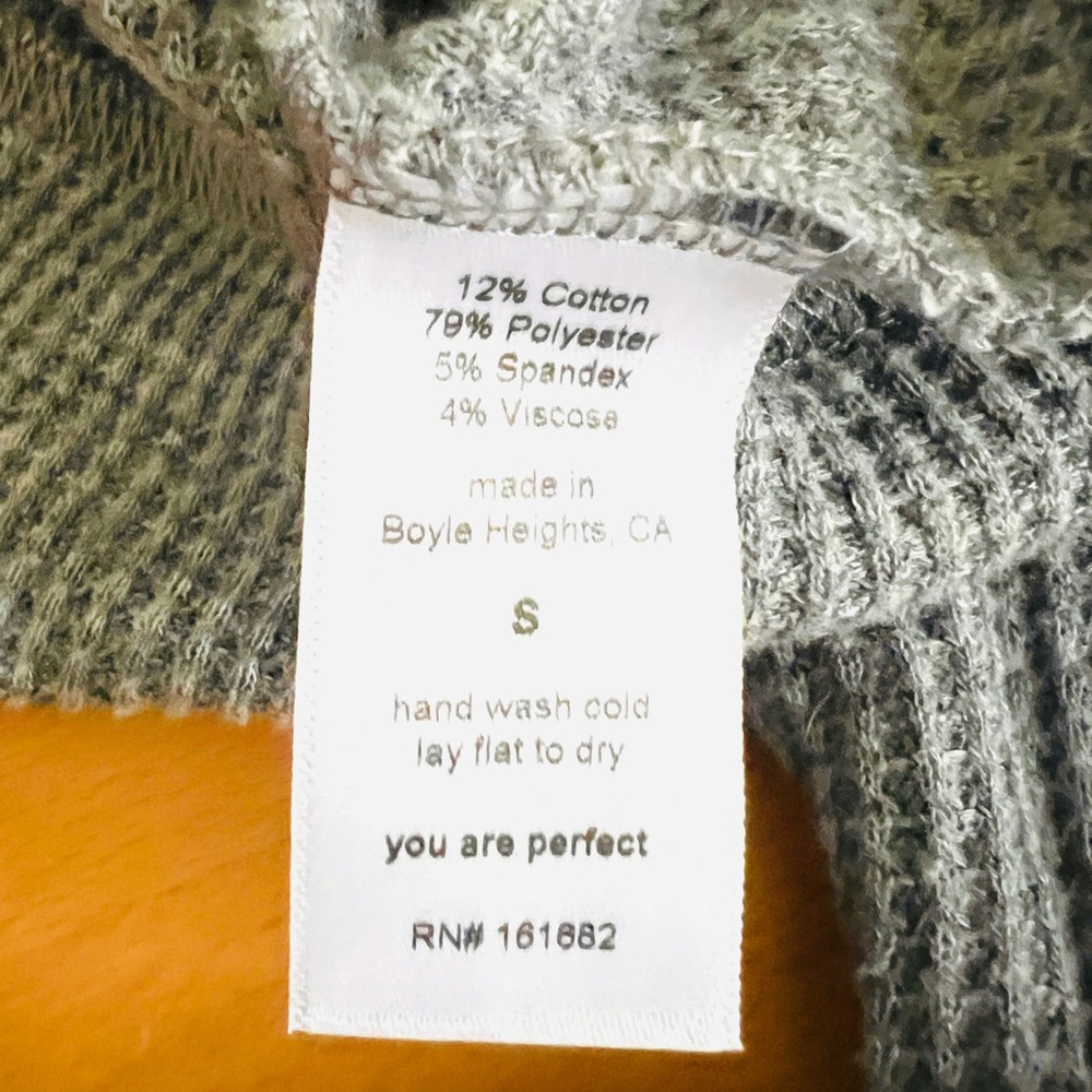 perfectwhitetee Azalia Waffle Hoodie - S NWT - Picture 9 of 10